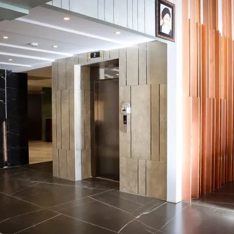 آسانسور مجتمع اقامتی