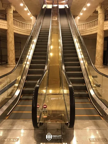 پله برقی لوکس